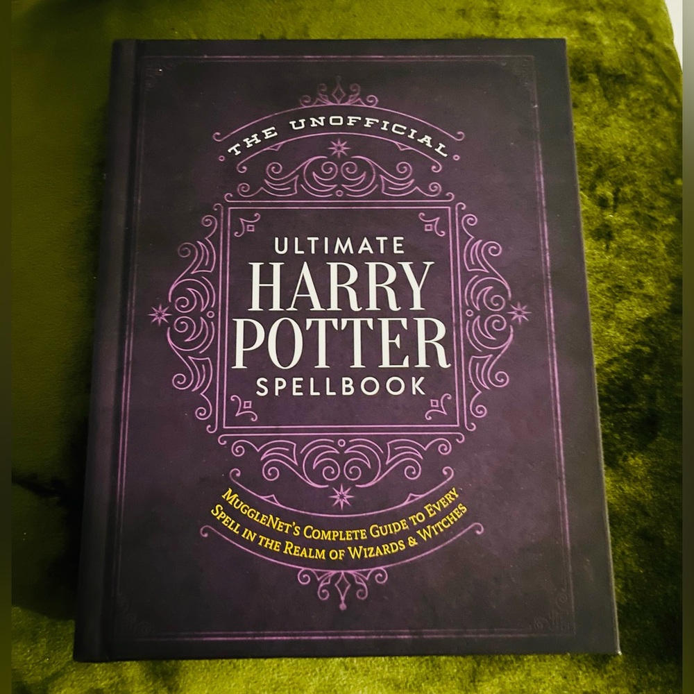 The Unofficial Ultimate Harry Potter Spellbook hardcover